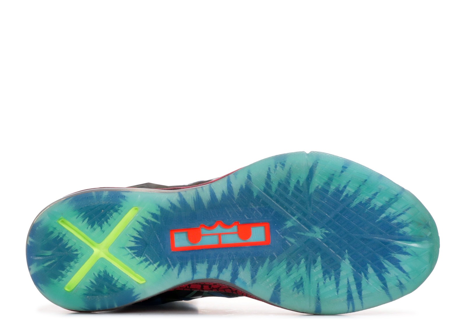 Lebron 2025 10 premium