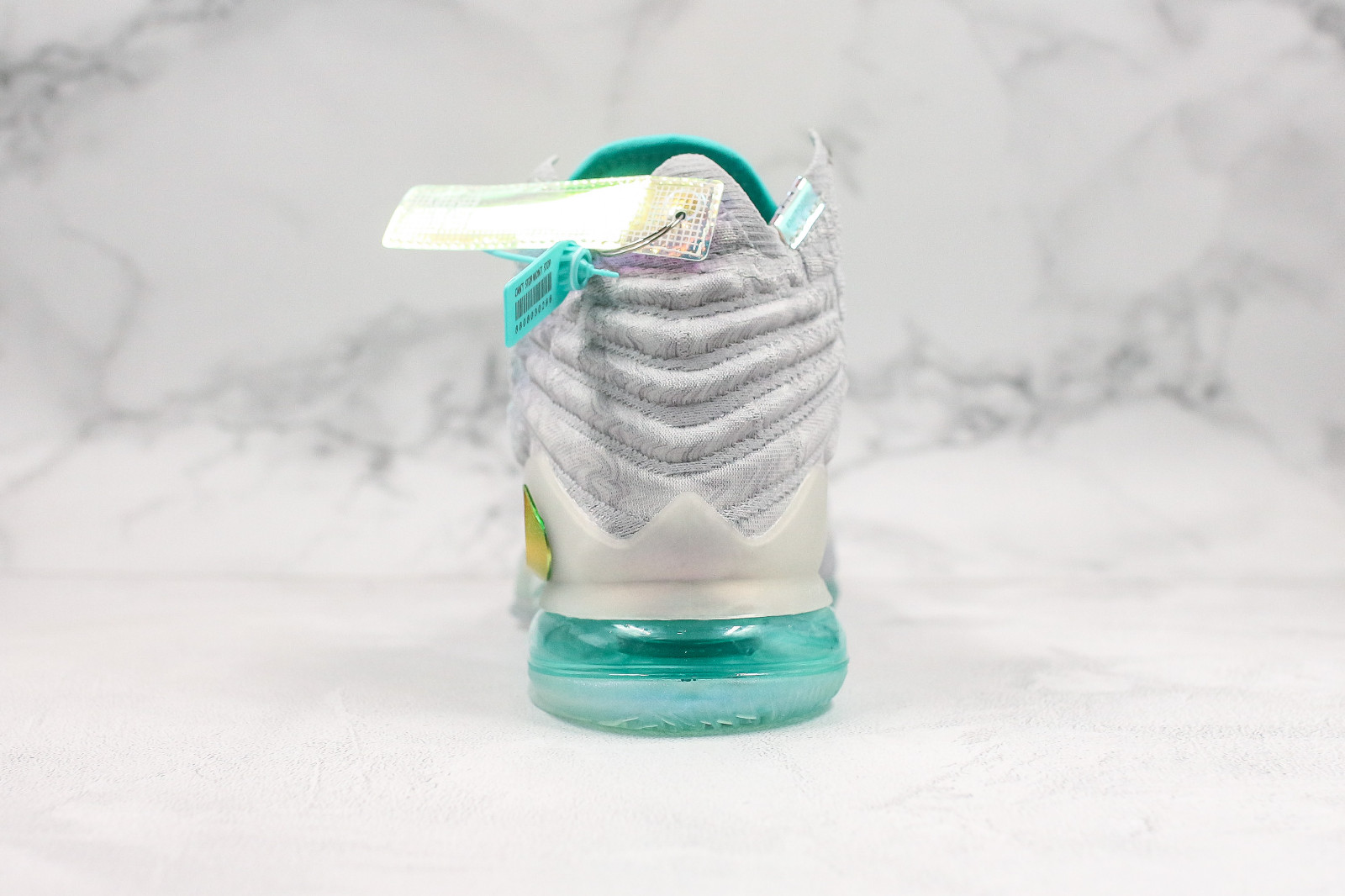 Lebron 17 hotsell para damas