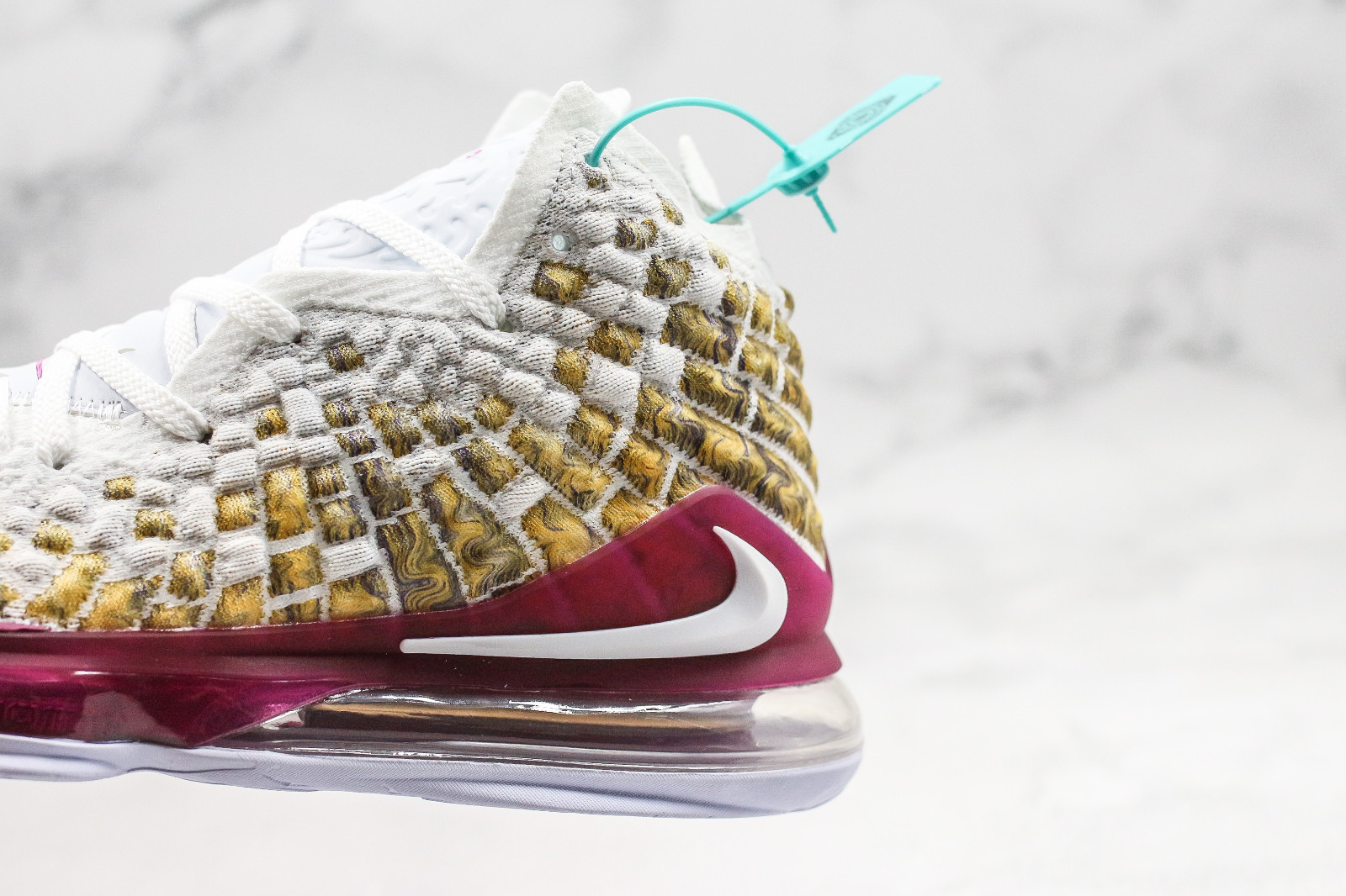 CdsprovidenciaShops Reebok isnt the only sneaker brand with a