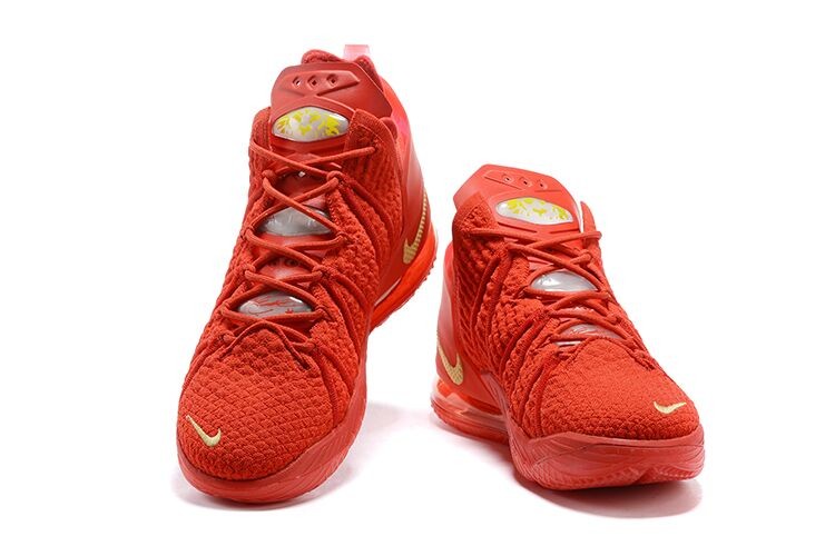 Zoom Lebron 18 StclaircomoShops Good Outfit Nike SB Dunk Low