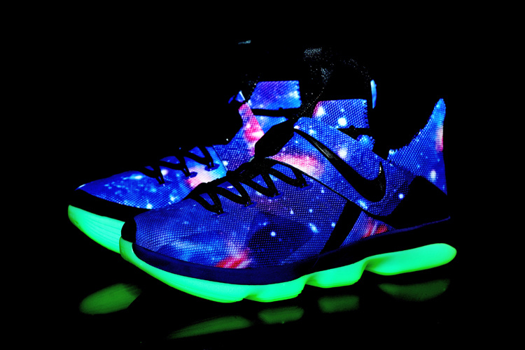 Lebron 14 galaxy clearance