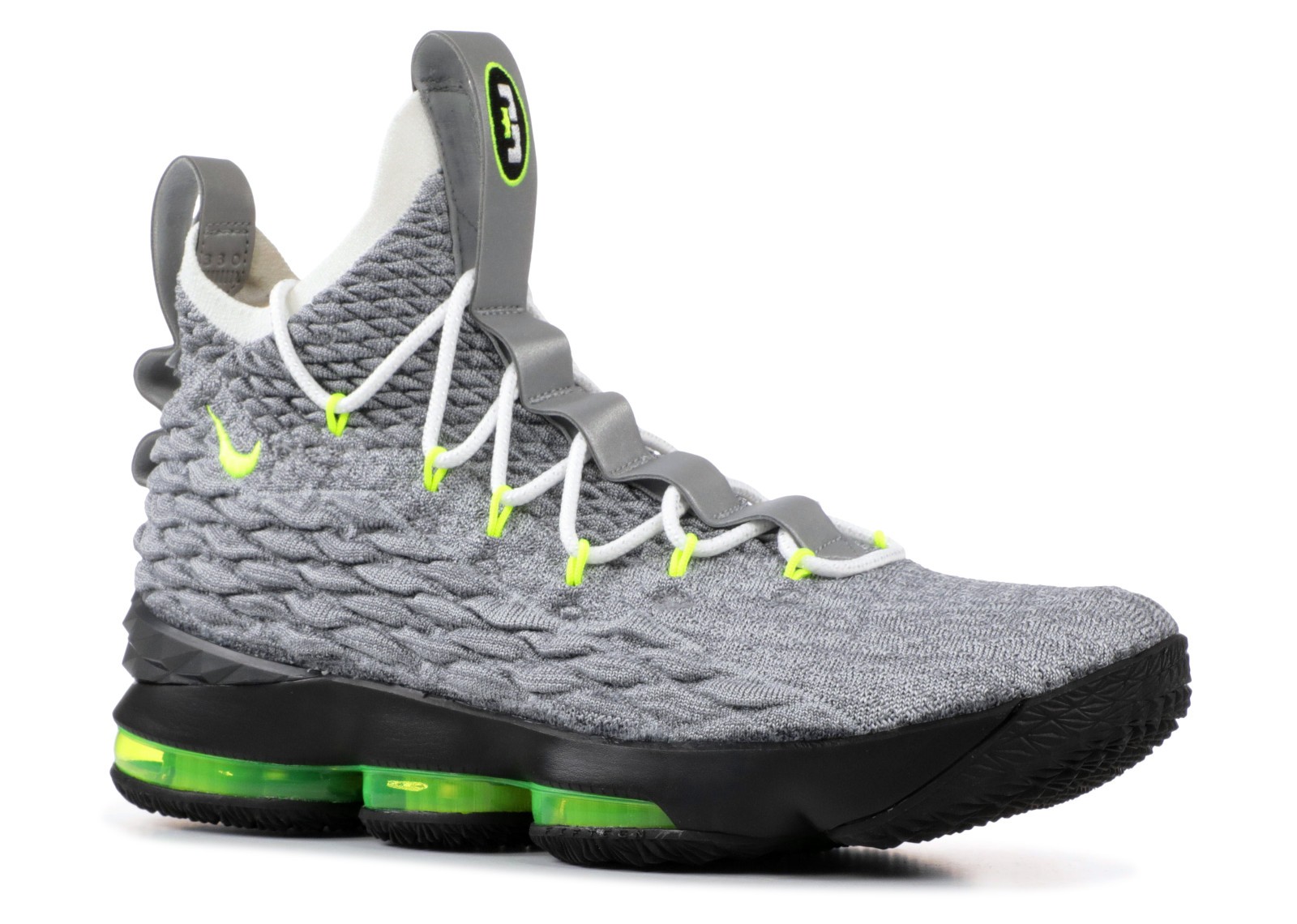 Lebron 15 black volt online