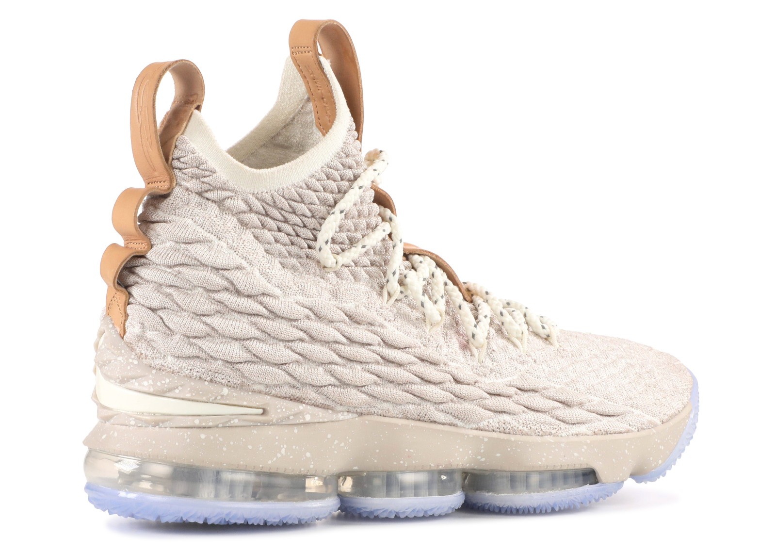 Tan shop lebron 15