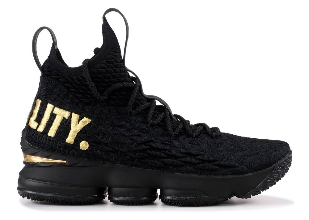 Zoom Lebron XV 15 GaleriahitShops 007 Nike T shirt a Manches Longues Pacerning Crew Nike Lebron Xv Equality Pe Black Gold 897648