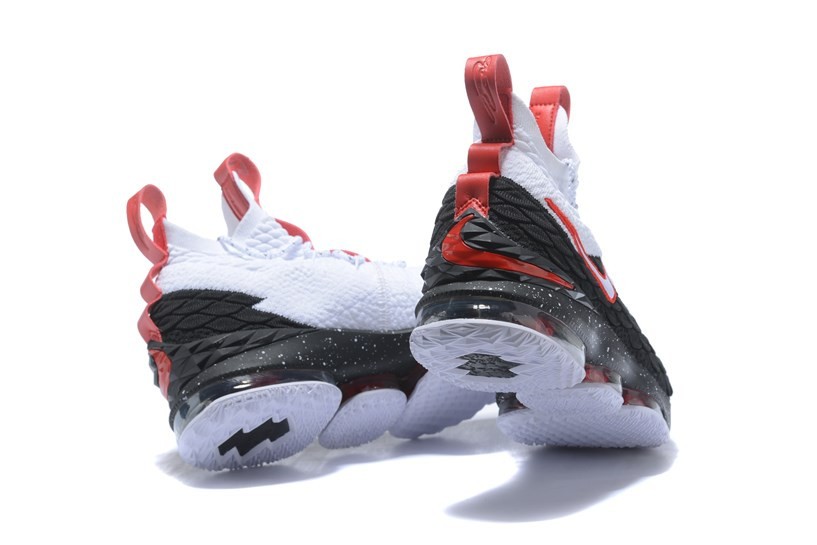 Nike lebron outlet 15 lbj15