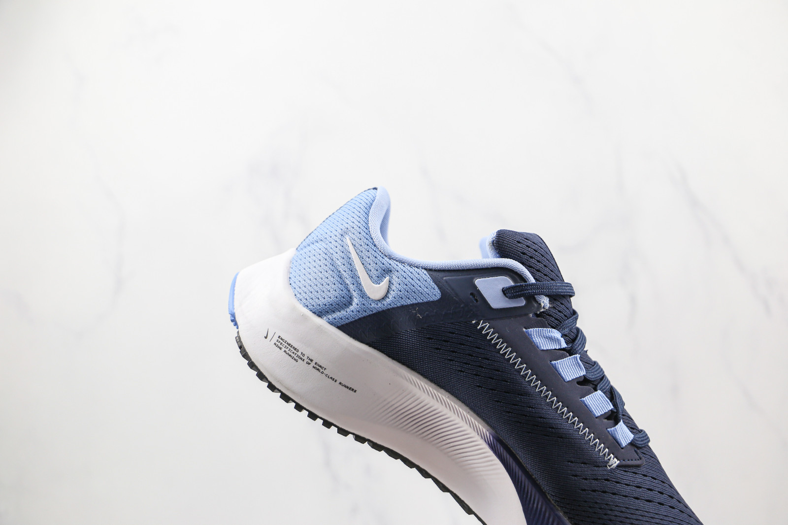 Nike Air Zoom Pegasus 38 UNC College 