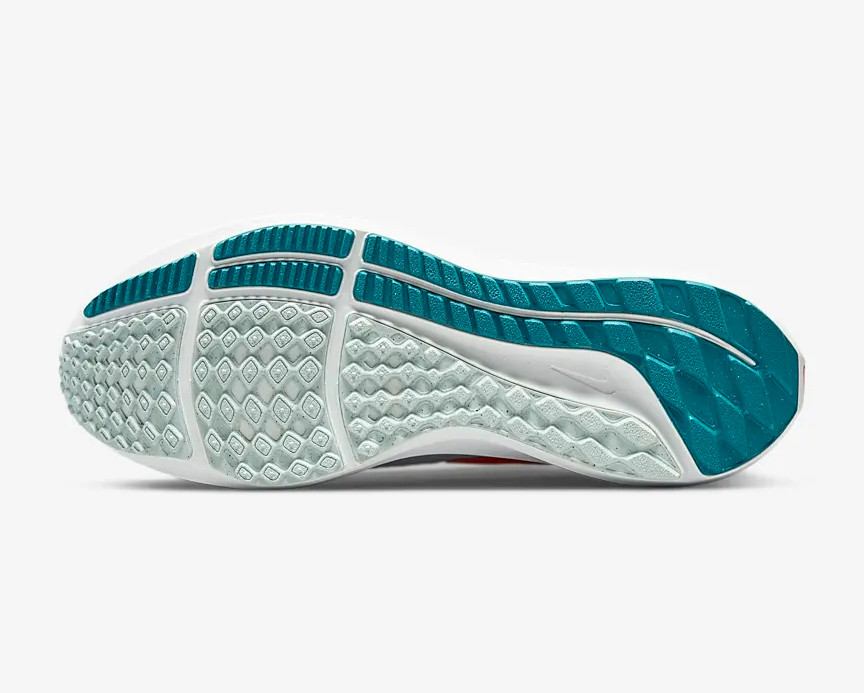 Nike sales semelle orange