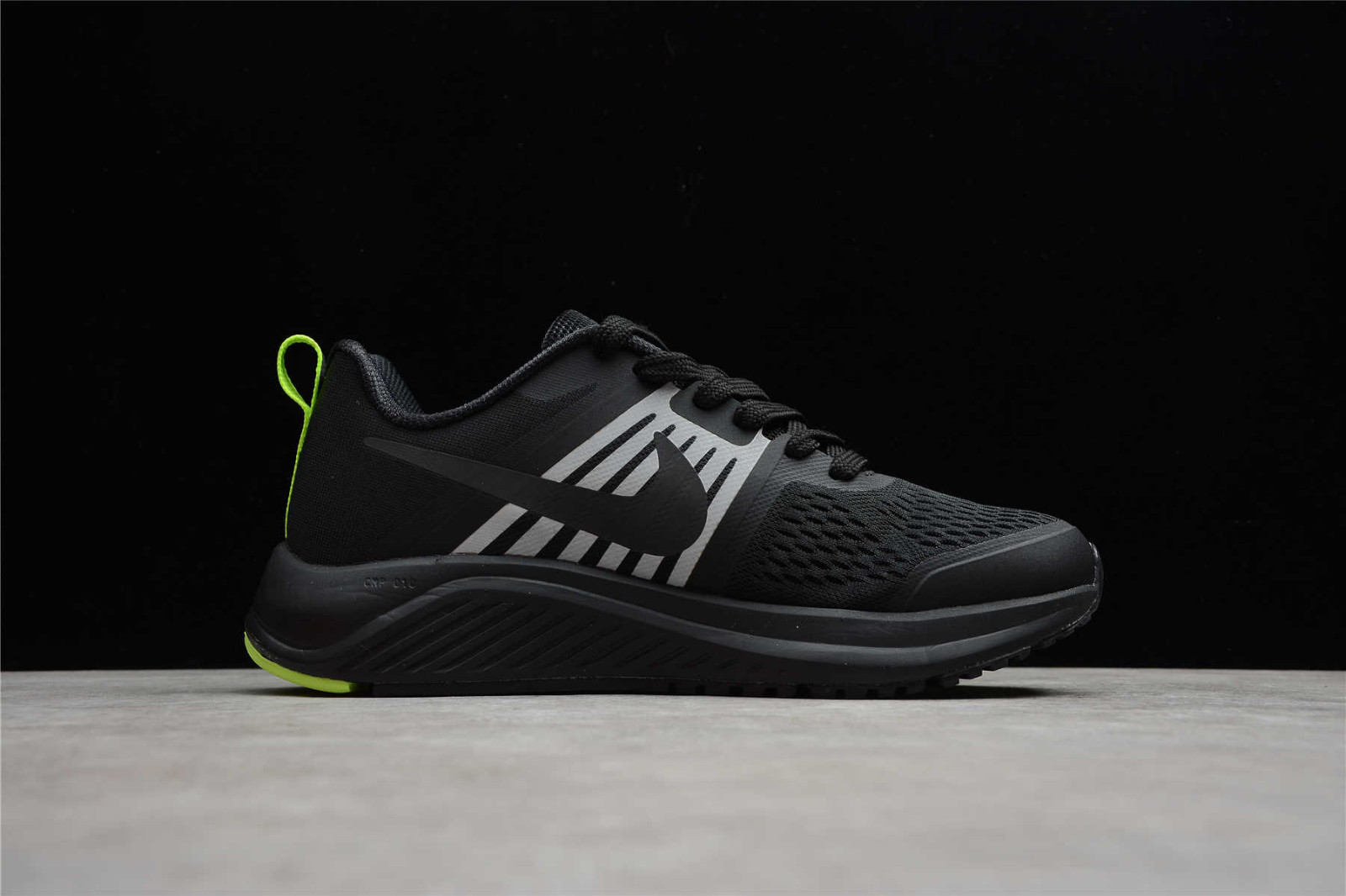 Nike 720 noir et vert shop
