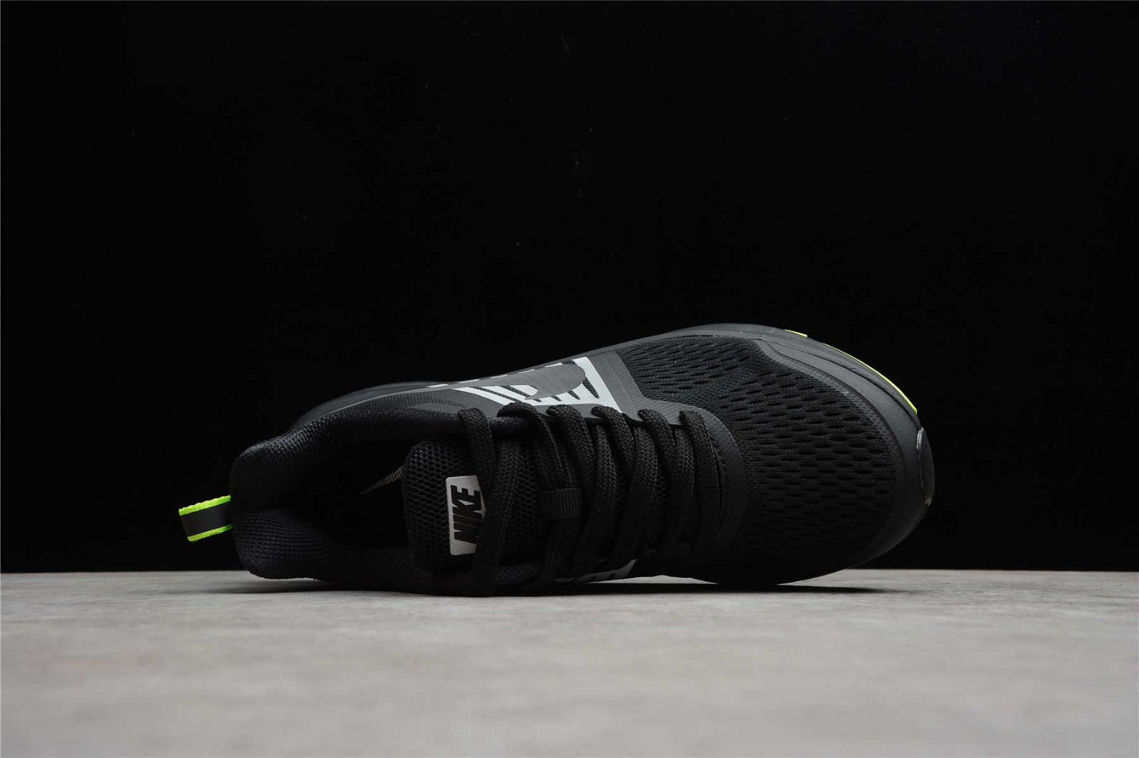 Nike Air Zoom Structure 23X Noir Gris Vert CZ6720