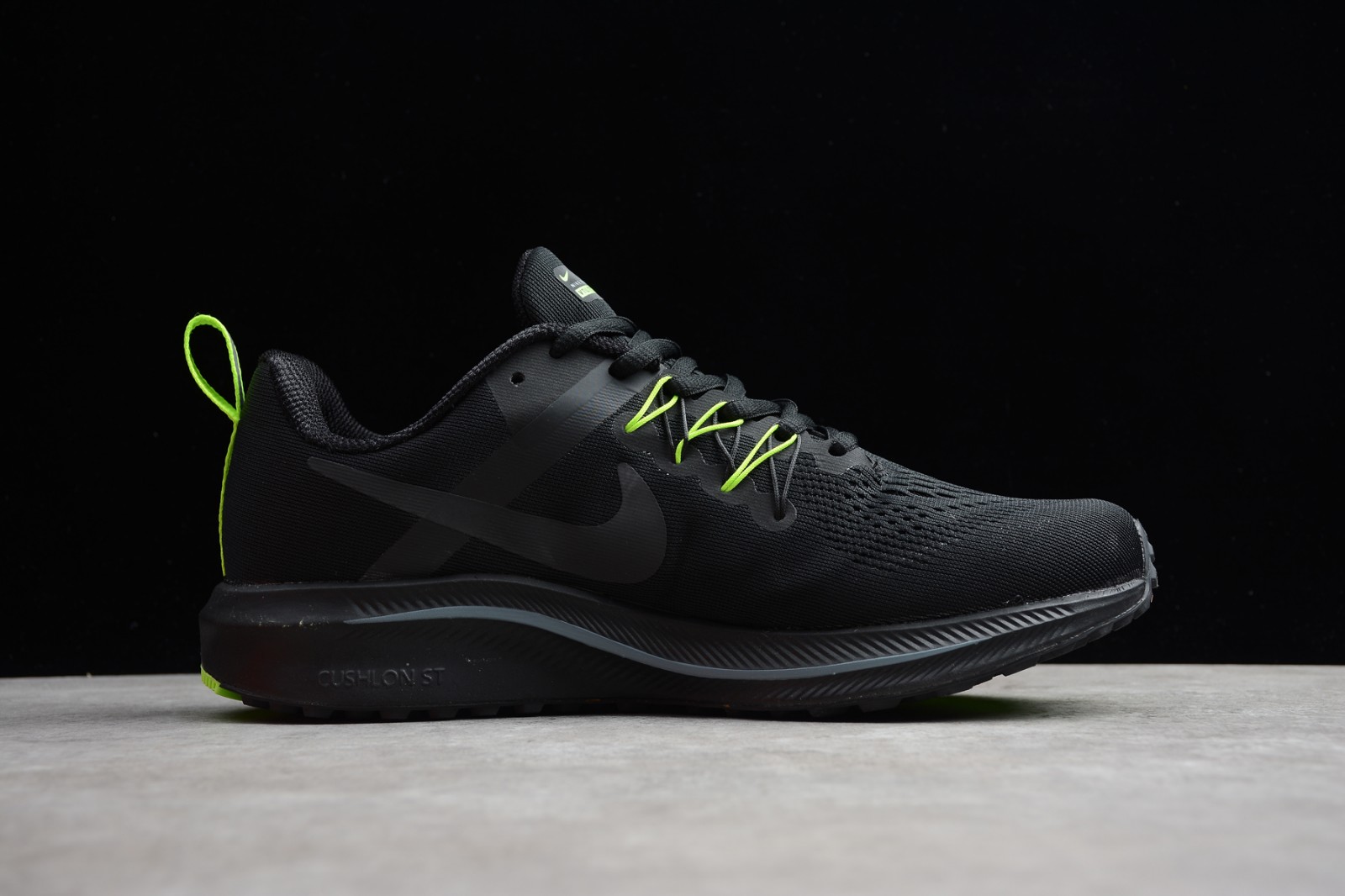 Nike Zoom Structure 15 Black Green 