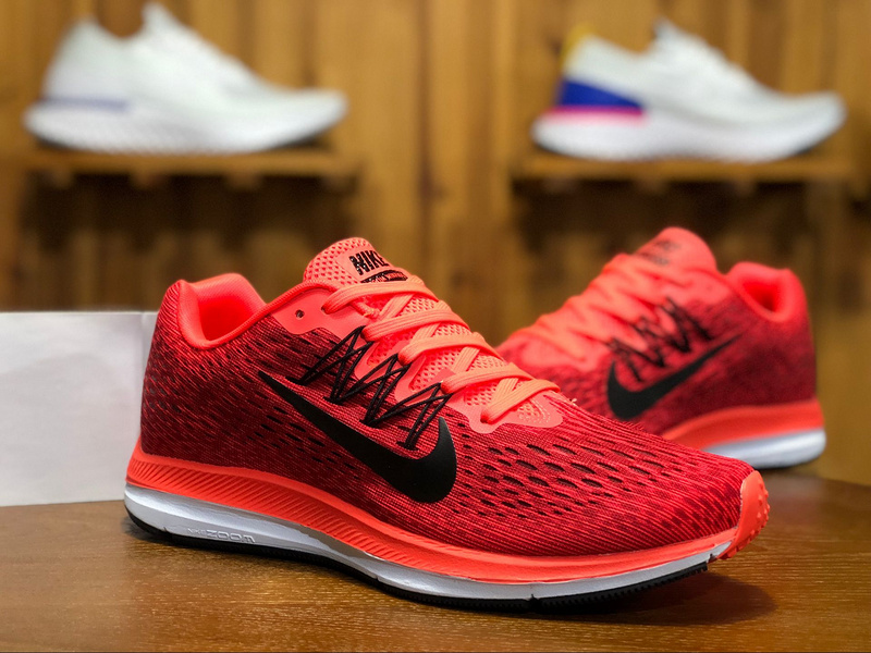 Aa7406 nike 2025