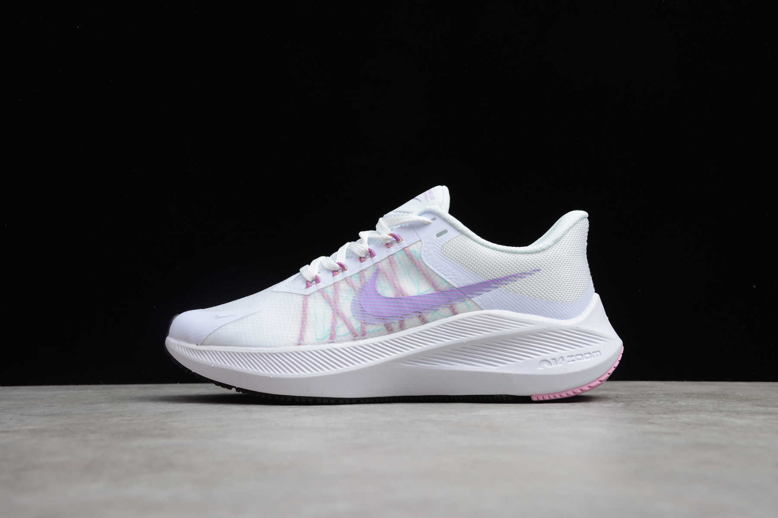 Nike on sale huarache flo