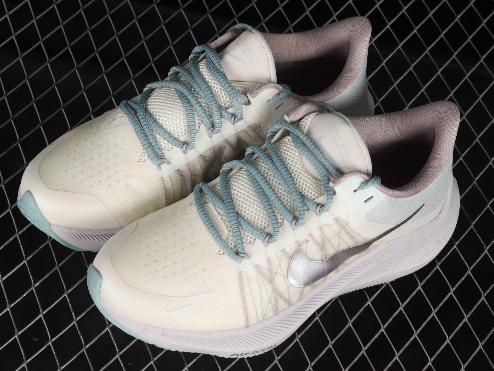 Nike Hyperdunk Dames Zilver online